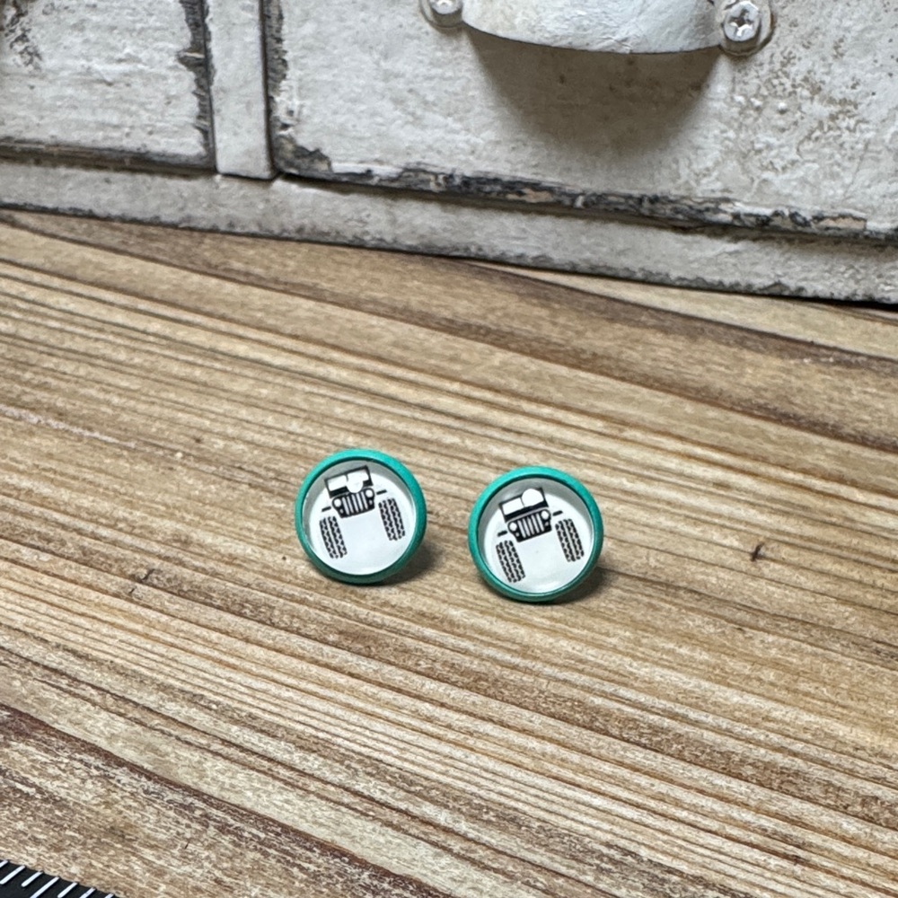 049.Costume Jeep-like Teal Stud Earrings